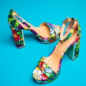 Tropical Oasis Platforms